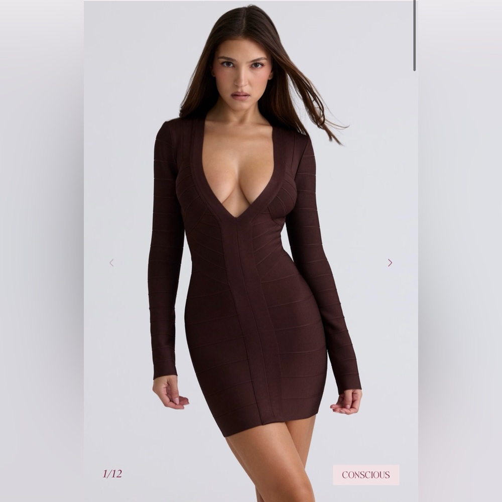 House of CB THE SUPER PLUNGE
Chocolate Long Sleeve Bandage Mini Dress